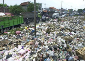 Gunungan Sampah Rawadas - Ini Penyebabnya & Solusinya
