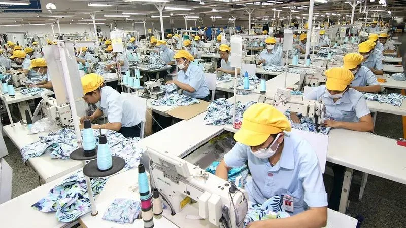 Impor Tekstil Daur Ulang Ancam Industri Lokal? Cek Faktanya!