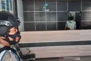 Korupsi Bea Cukai: Pengusaha Rokok Dipanggil KPK!