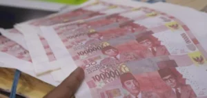 Uang Palsu Bogor: Polisi Bekuk Pengedar Rp 620 Juta!