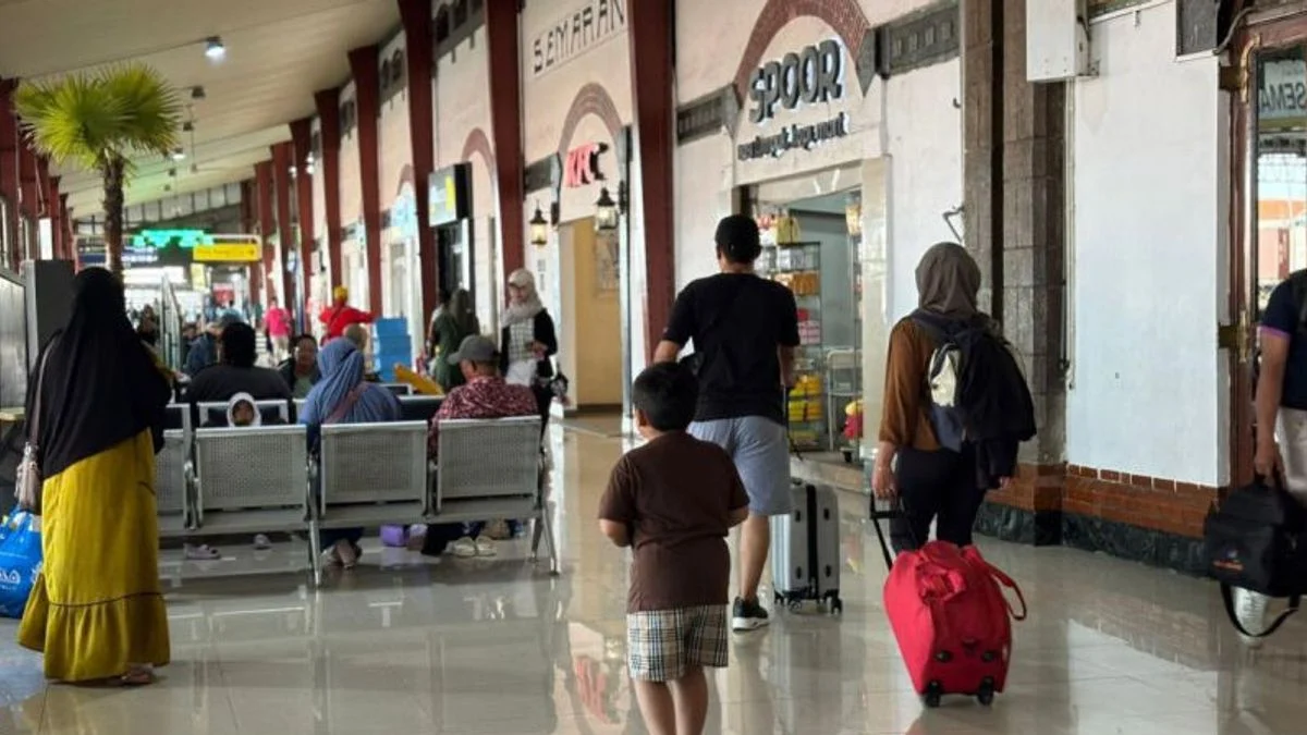 4 Perjalanan KA dari Jakarta Dibatalkan Akibat KA Bangunkarta Anjlok