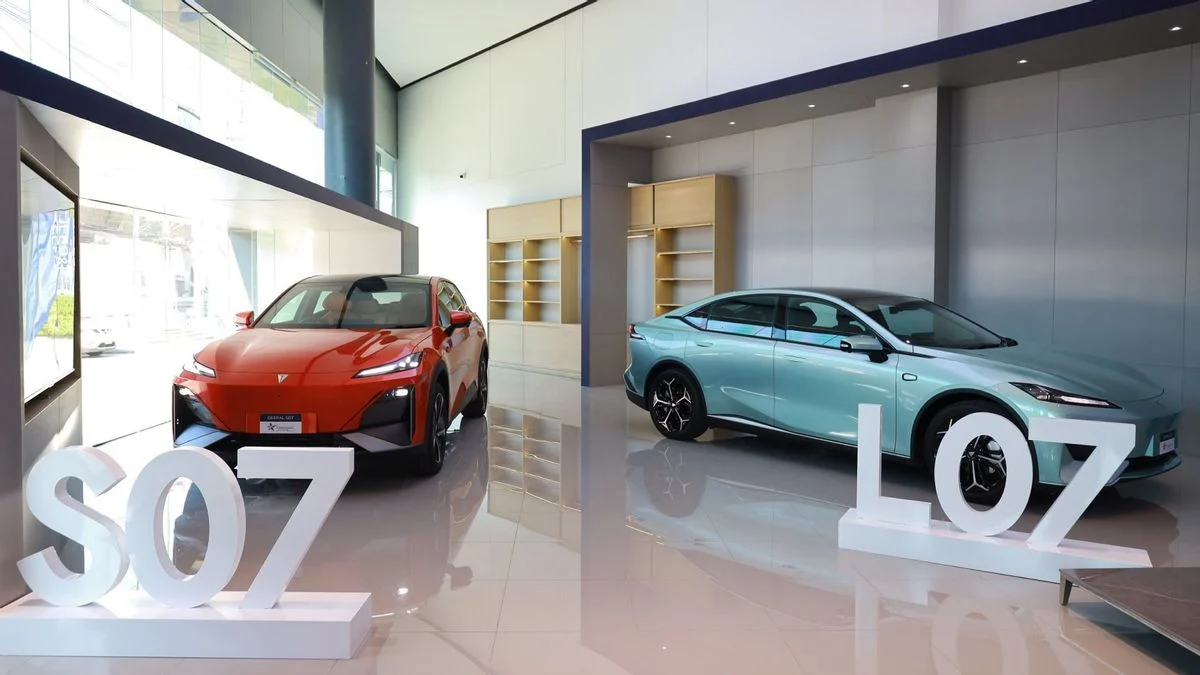 Deepal S05 REEV - Mobil Listrik dengan Generator Bensin dari Changan