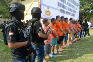 Ekstasi Cipinang: Bongkar Lab Narkoba, Amankan Dua Tersangka