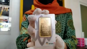Harga Emas Tembus Rp 3 Juta? Analis Ungkap Prediksi Terbaru!