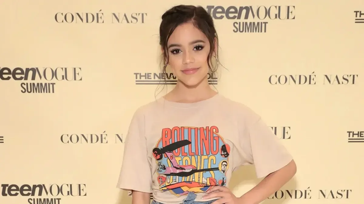 Jenna Ortega Hampir Pensiun? Pengakuan Mengejutkan!