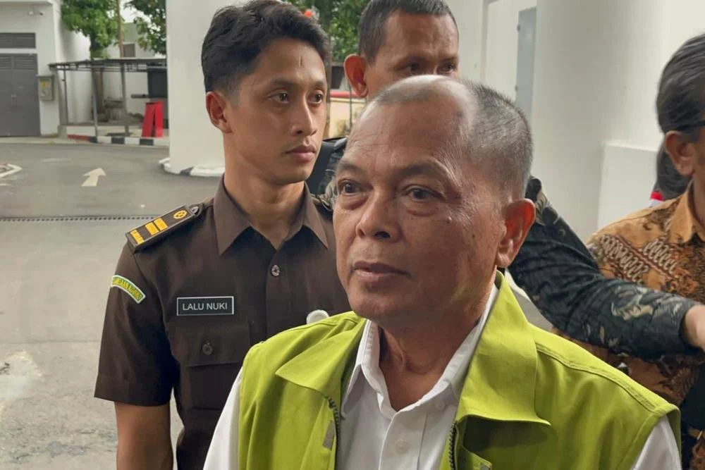 Korupsi Satelit: Pensiunan TNI Ajukan Pembelaan!