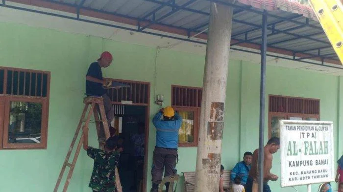 Praja IPDN Gotong Royong Pulihkan Situs Bersejarah Aceh Tamiang