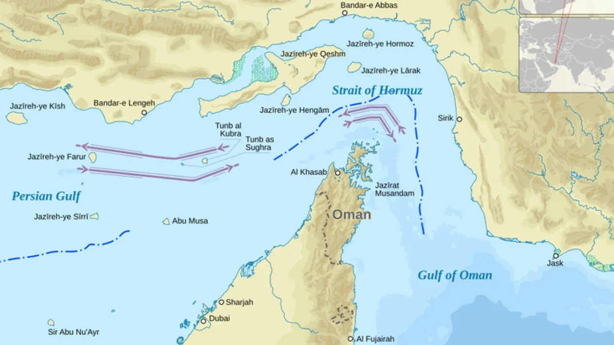 Selat Hormuz Macet? Iran Batasi Kapal, Biaya Melonjak!