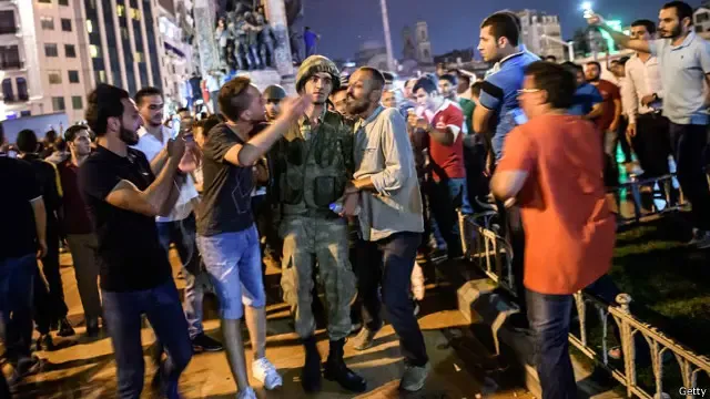 Tuntutan Uganda ke Turki - Kepala Militer Minta Rp16 Triliun!